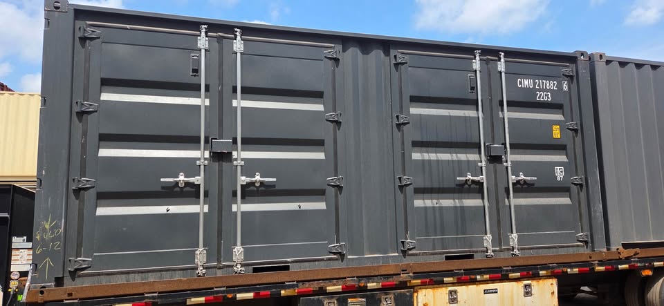 New container stock